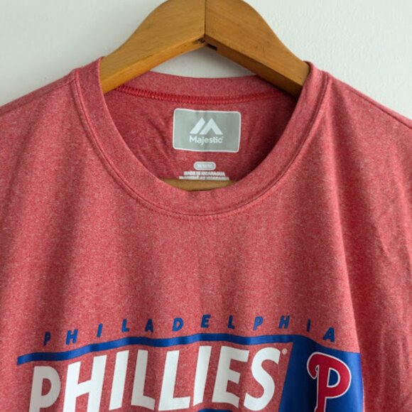 Majestic Philadelphia Phillies Red T-Shirt Size M - Picture 6 of 8